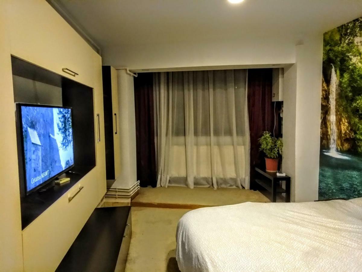 Apartamento Cozy Downtown Oasis Bucarest Exterior foto